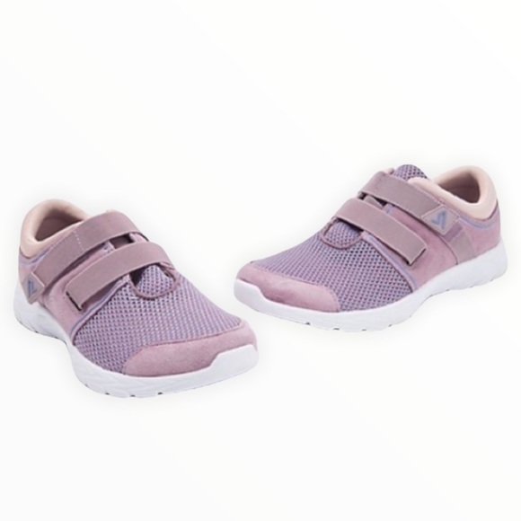 vionic velcro sneakers